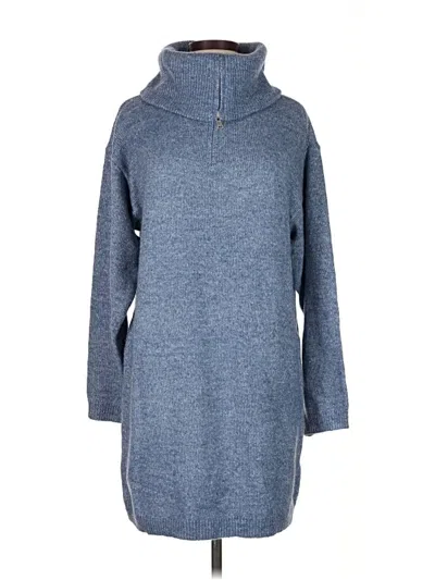 All In Favor Pullover Sweater In Blue