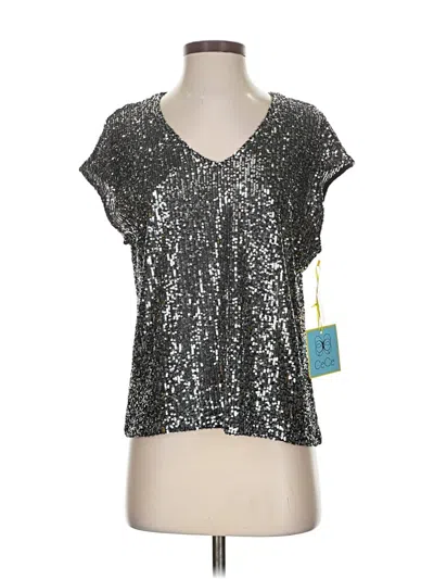 Pre-owned Cece Short Sleeve Top Silver V Neck Tops