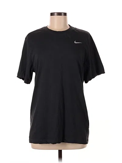 Pre-owned Nike Active T-shirt In Black
