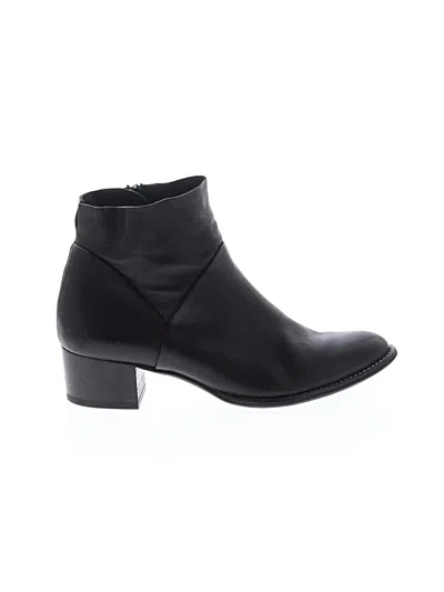 Pre-owned Paul Green Ankle Boots In Black