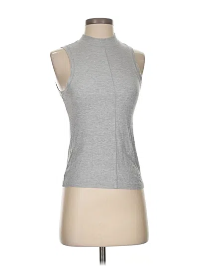 Pre-owned Glyder Sleeveless T-shirt In Gray