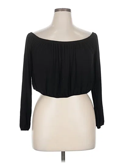 Pre-owned Torrid 3/4 Sleeve T-shirt In Black