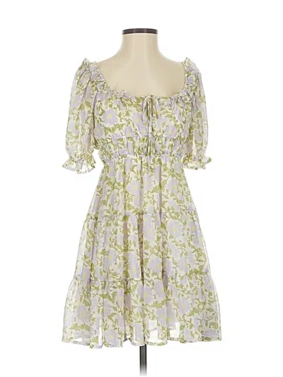 Pre-owned Blu Pepper Casual Dress In White