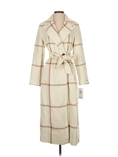 Pre-owned Dkny Trenchcoat In White