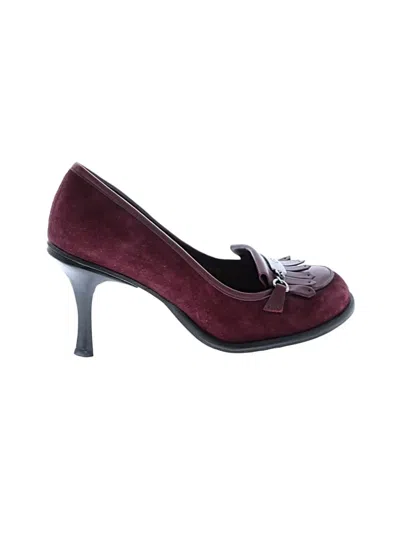 Pre-owned Gianni Bini Heels In Burgundy