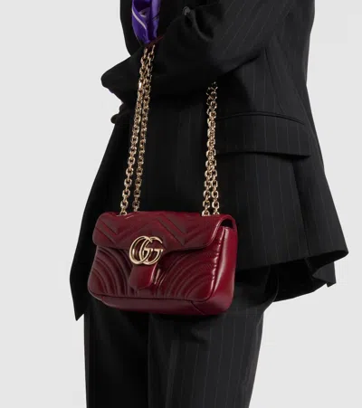 Gucci Gg Marmont Small Leather Shoulder Bag In Burgundy
