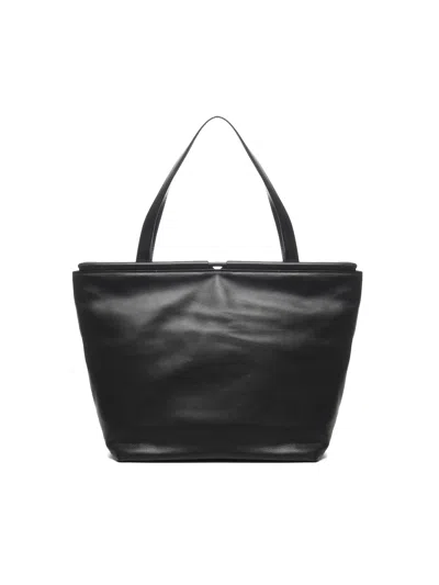 Coccinelle Lisbet Shoulder Bag In Black