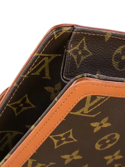 Pre-owned Louis Vuitton Dame Pochette Monogram Canvas Gm Clutch Bag In Brown