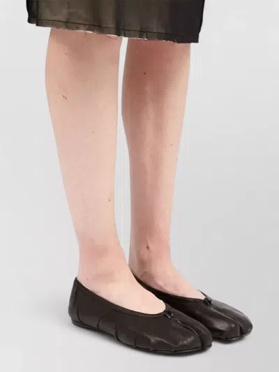 Maison Margiela Tabi Leather Split-toe Ballerina Flats In Black