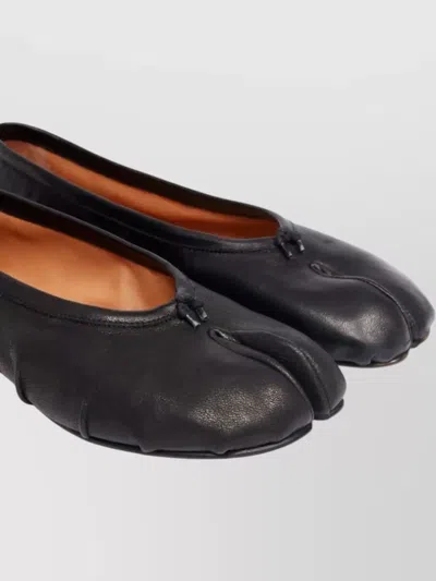 Maison Margiela Tabi Leather Split-toe Ballerina Flats In Black