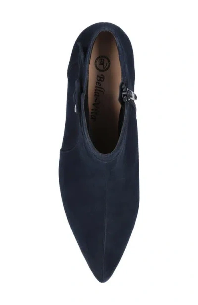 Bella Vita Bindi Womens Suede Zipper Booties In Animal Print