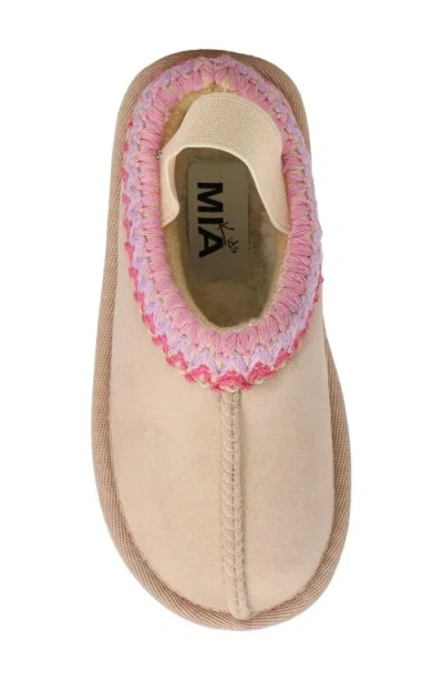 Mia Lil Downee Slipper In Neutral