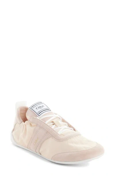 Chloé Stylish Kick Sneakers Featuring Contrast Sole In Pink