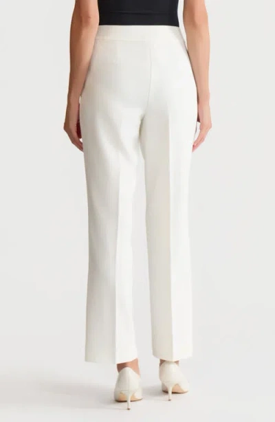 Kasper Flat Front Slim Pants In Yellow