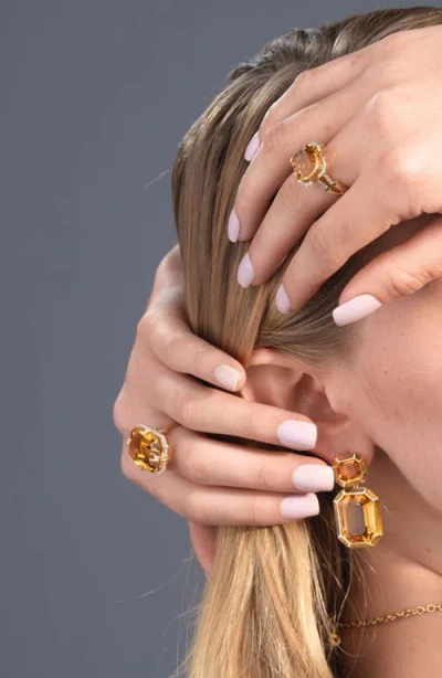 Goshwara Gossip Emerald Cut Ring In Gold