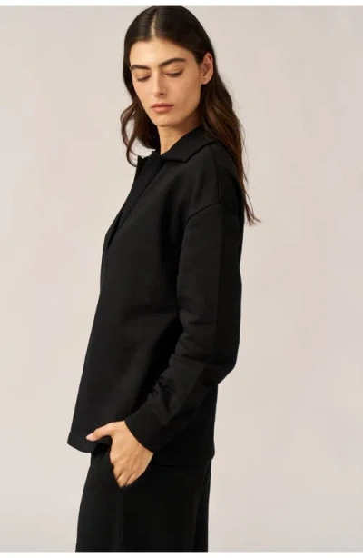 Gottex Beach Life Cozy Coast Airport Collared V Neck Sweatshirt In Black