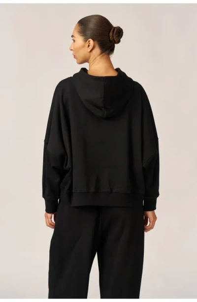 Gottex Beach Life Cozy Coast Airport Hooded Sweatshirt In Multi