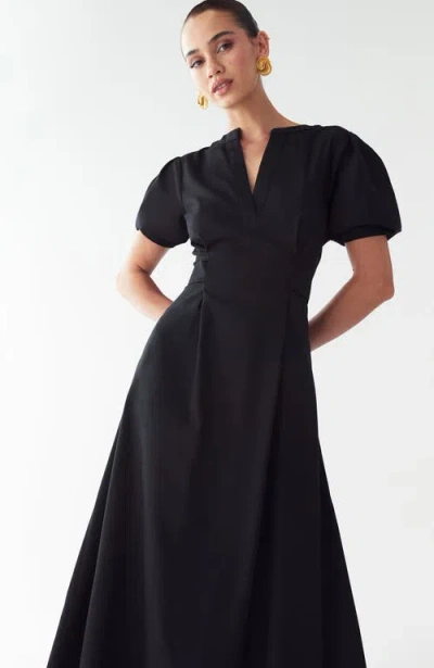 Willa Winnie Midi Dress In Multi