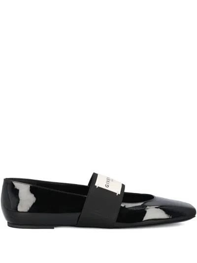 Givenchy Flat Shoes In Black