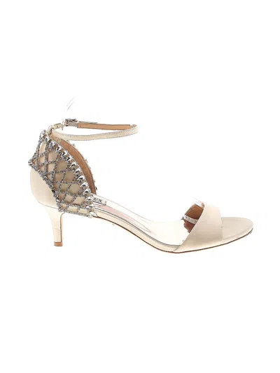 Pre-owned Badgley Mischka Flats In Gold