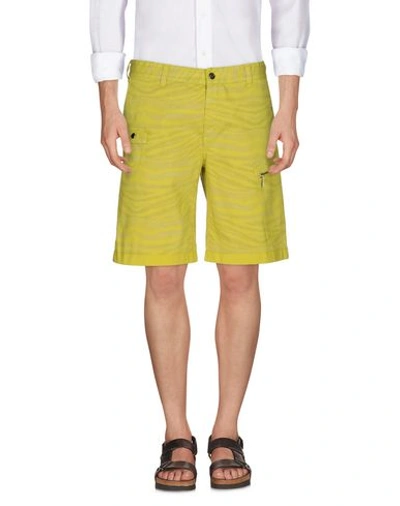 Just Cavalli Man Shorts & Bermuda Shorts Acid Green Size 38 Cotton, Elastane