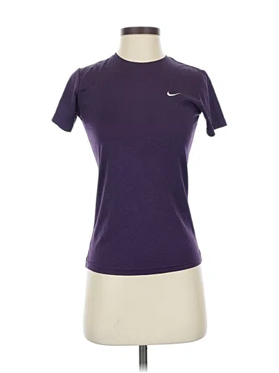 Pre-owned Nike Active T-shirt In Purple