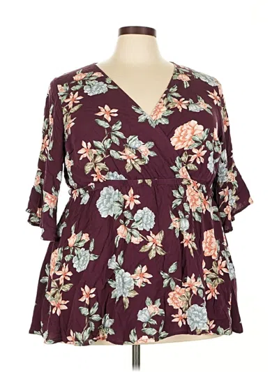 Pre-owned Torrid Kimono In Burgundy