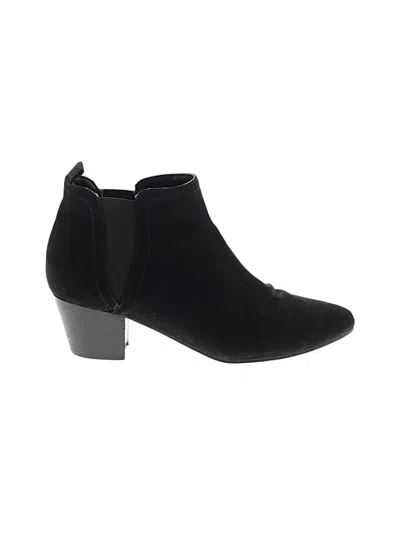 Pre-owned Unisa Ankle Boots In Black