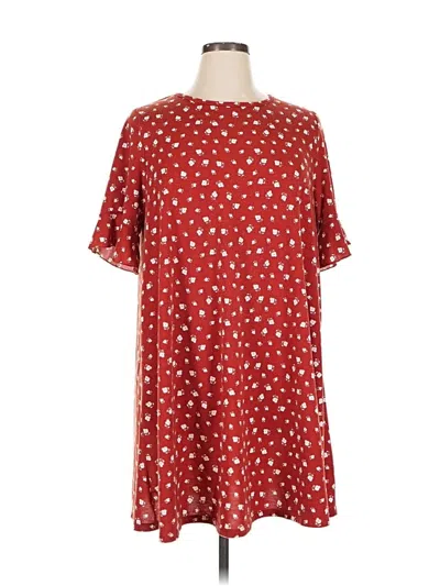 Pre-owned Capsule Casual Dress In Red