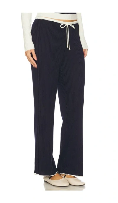 Frankies Bikinis Lochlin Knit Pant In Blue