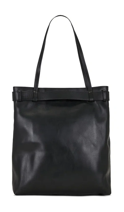 St Agni Belt Detail Tote In Black