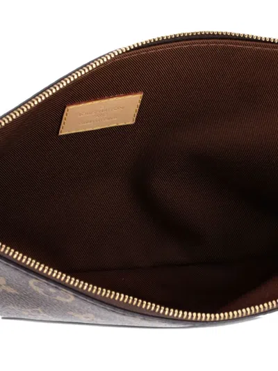 Pre-owned Louis Vuitton Etui Voyage Pouch Monogram Canvas Pm Clutch Bag In Brown