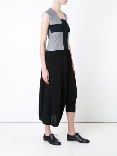 交叉细节无袖上衣