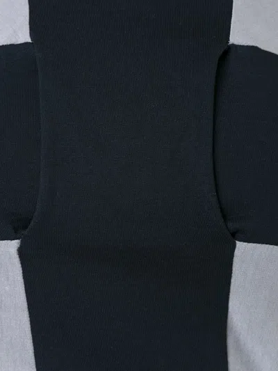 交叉细节无袖上衣