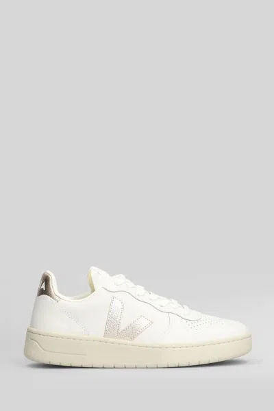 Veja V-10 Sneakers In White
