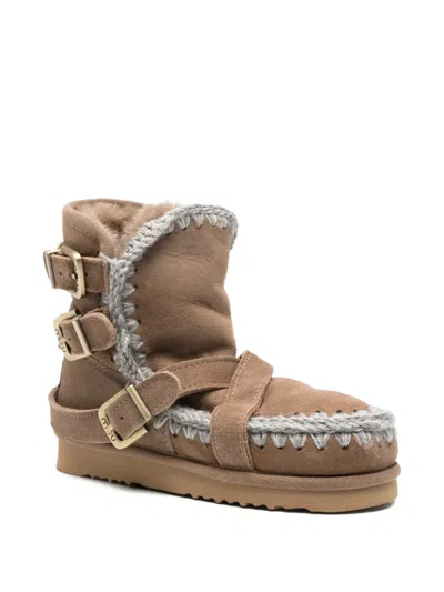 Mou Eskimo 18 Buckle Strap Boots In Brown