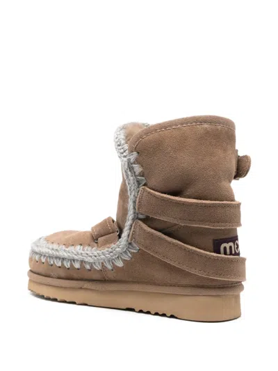 Mou Eskimo 18 Buckle Strap Boots In Brown