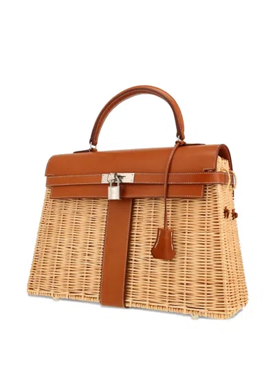 Pre-owned Hermes 2018 Kelly Picnic 35 Tote Bag In Neutral