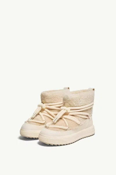 Moncler Altive Mid Teddy Snow Boots In Neutral