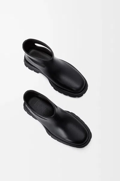 Loewe Bobby Leather Ankle Boots In Black