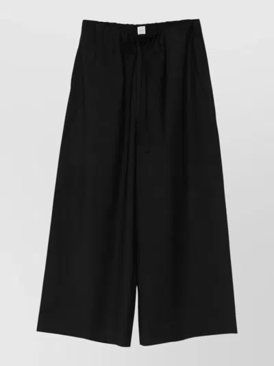 Totême Relaxed Fit Wool Trousers Drawstring In Black