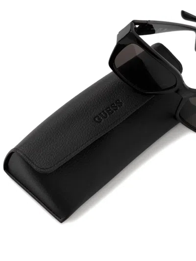 长方形镜框太阳眼镜