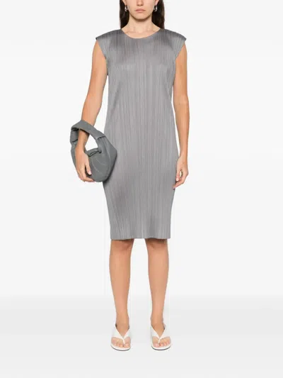 Issey Miyake Pleated Sleeveless Midi Dress In Multi