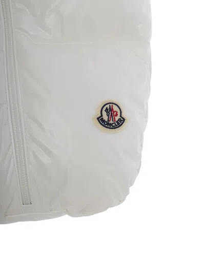 Moncler Down-filled Baby Nest In Neutral