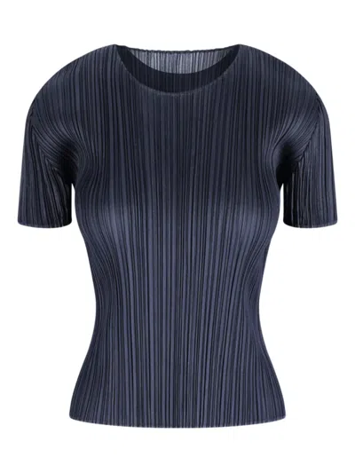 Issey Miyake Pleated T-shirt In Blue