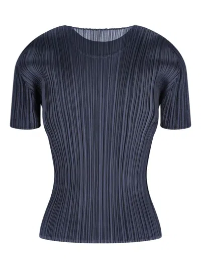 Issey Miyake Pleated T-shirt In Blue