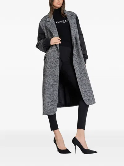 Gaëlle Herringbone Sleeve Coat In Gray