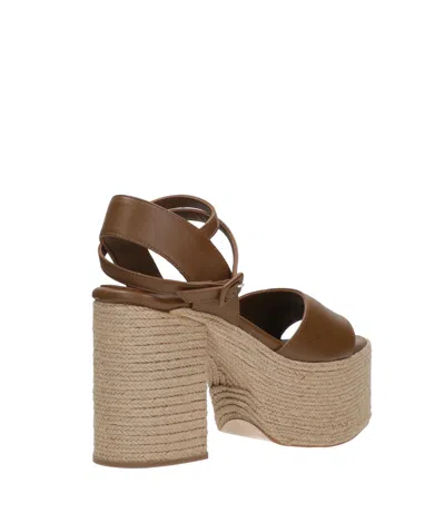 Paloma Barceló Paloma Barcelò 凉鞋 皮革 棕色 In Brown