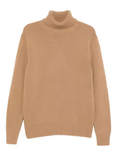 Seven Gauge Timeless Camel Knit Sweater With Smooth Texture In Brown