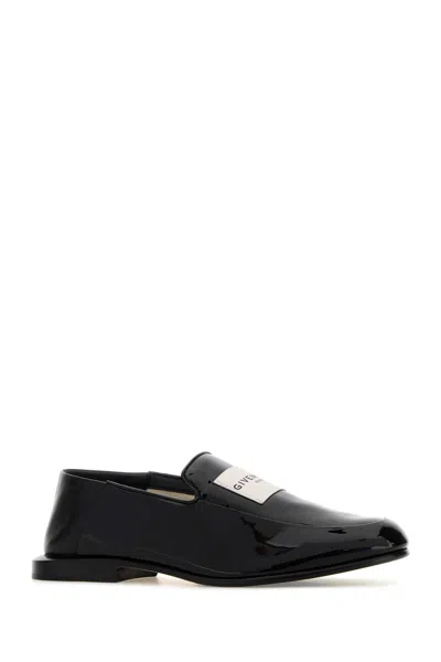Givenchy Label Loafers In Multi